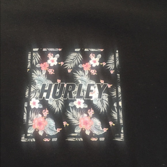 Hurley t shirt - Picture 2 of 6